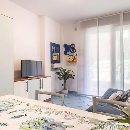 Ξενοδοχείο με διαμερίσματα Bosco Canoro Μπιμπιόνε