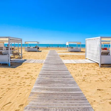 Bosco Canoro Aparthotel 4*