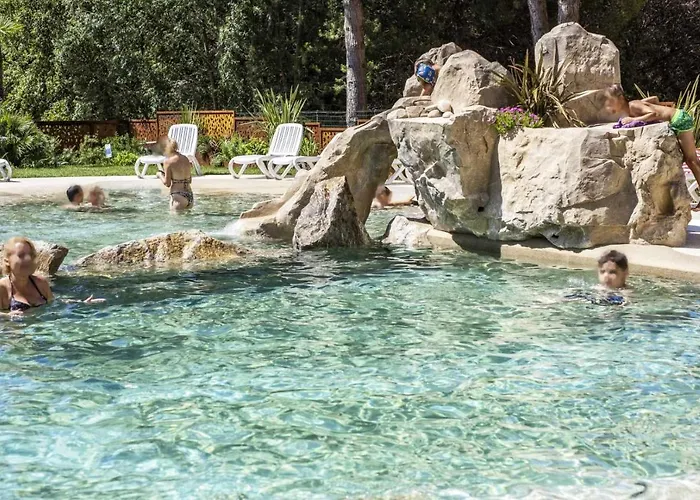 Bosco Canoro Apartahotel